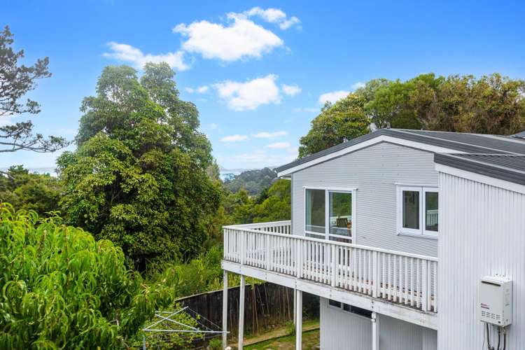 12 Shipton Place Blockhouse Bay_19