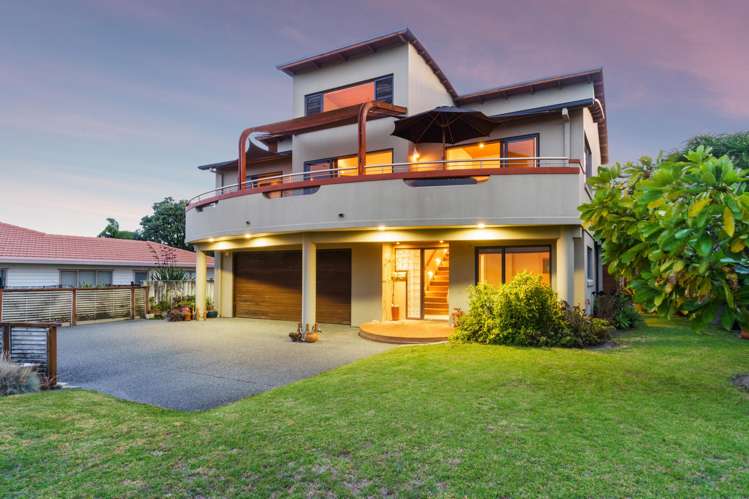 374 Papamoa Beach Road_0