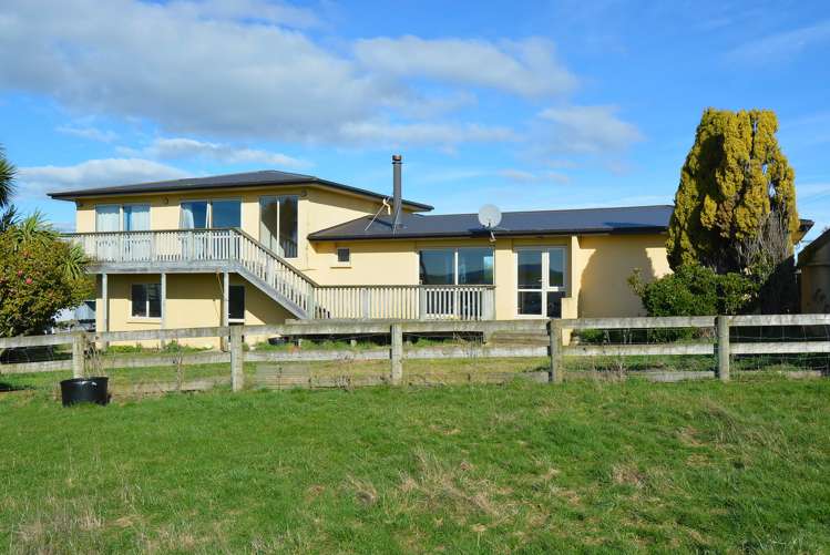 8 Tramway Road Winton Surrounds_1