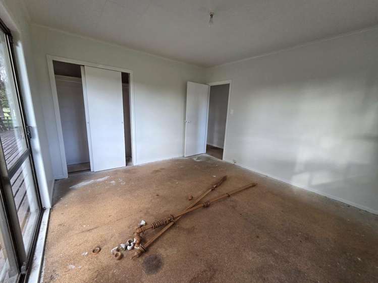 142 Roger Road Taheke_16