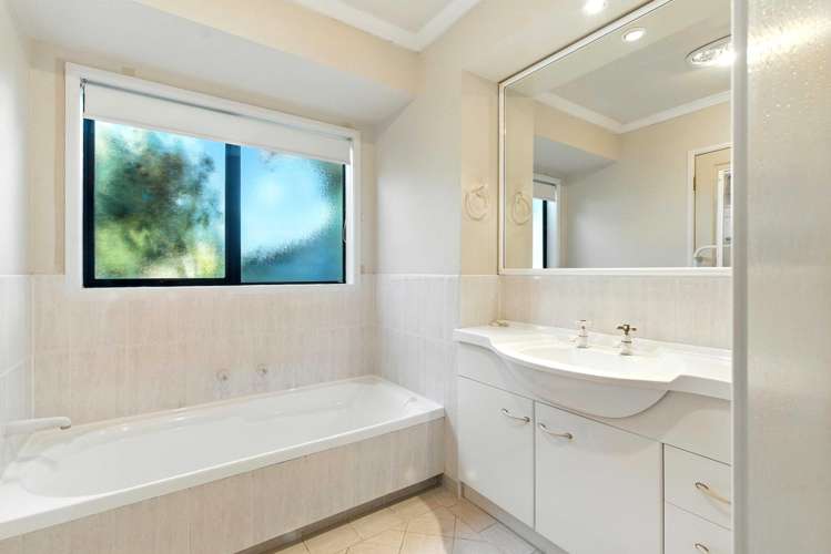 2 Cayman Key Papamoa_11