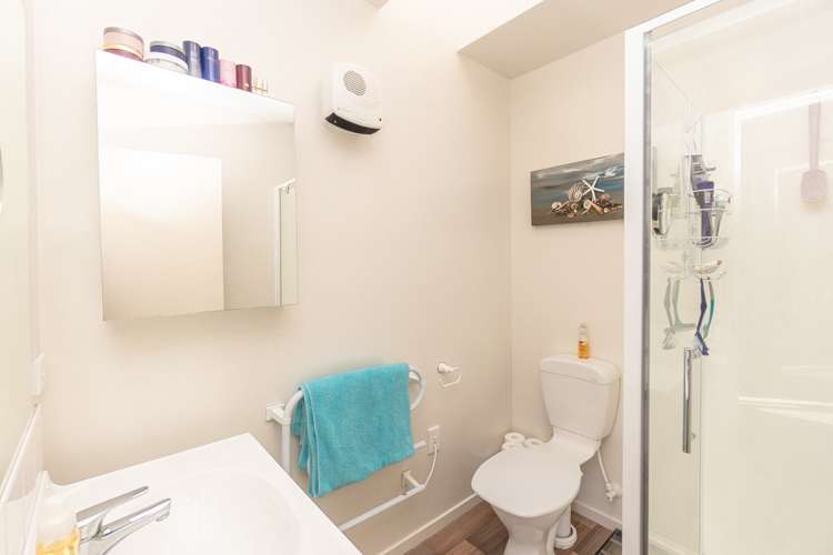 2d Ferndown Lane Bromley_9