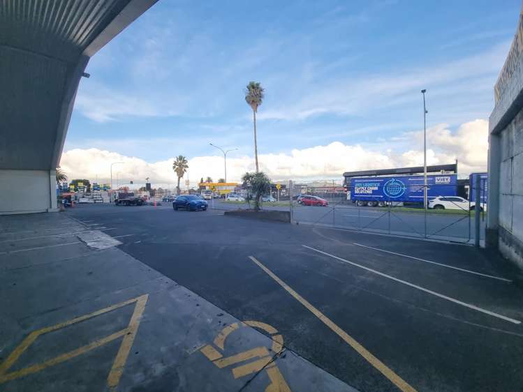 Upper D/174-176 Neilson Street Onehunga_5