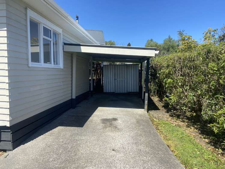403B Hobsonville Rd 1626_10