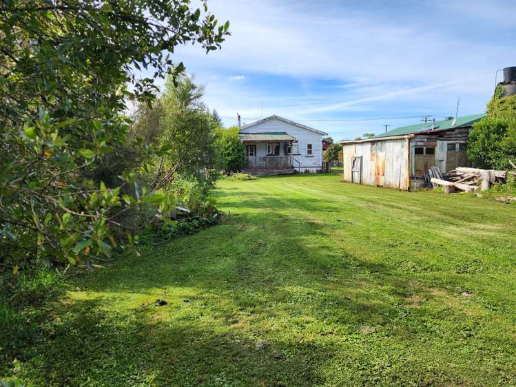 20 Brodie Street Blackball_11