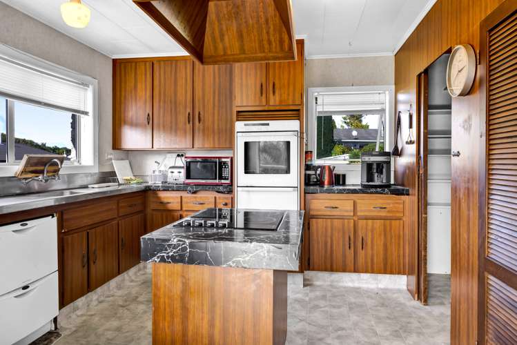 19 Tybalt Street Stratford_1