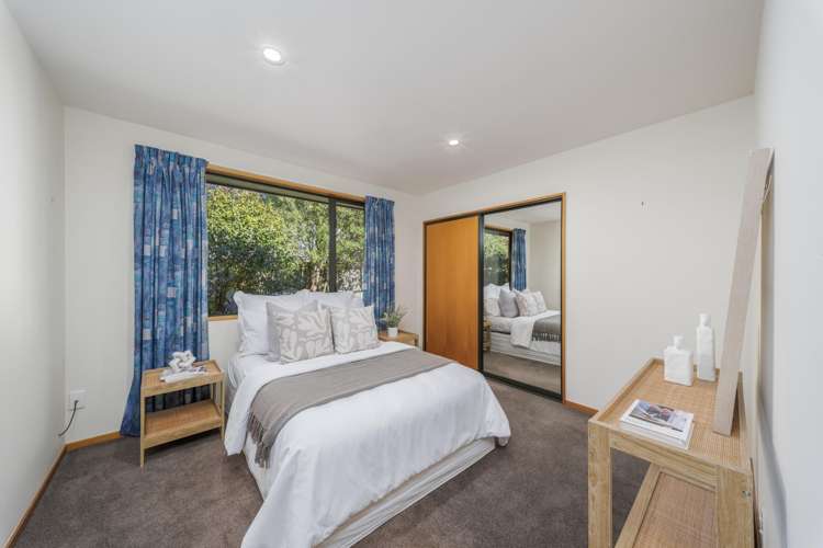 2 Springvale Gardens Harewood_11