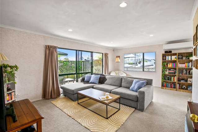 1/41 Ngaio Street Strandon_1