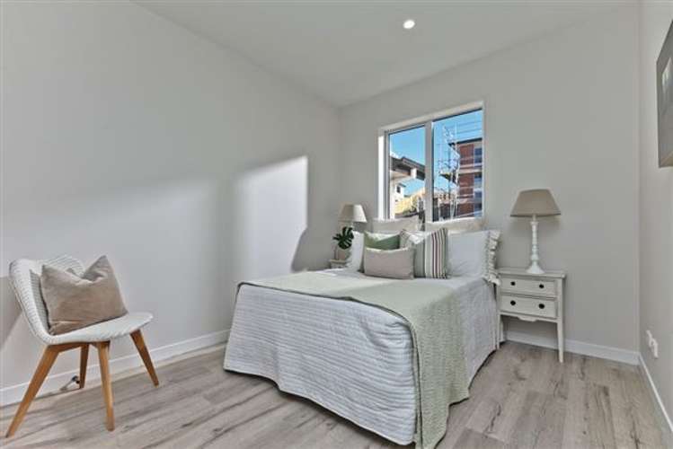 13 Para Close Fairview Heights_15