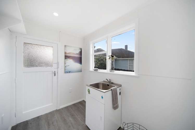 18a Plumley Crescent Mangere_11