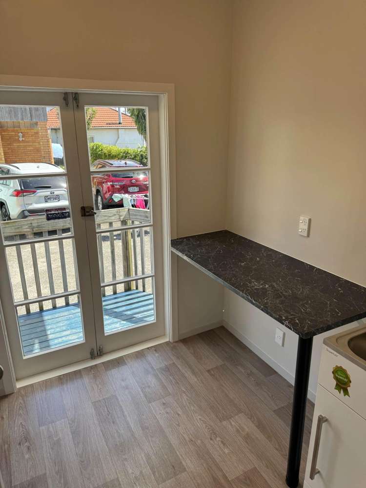 1087 Dominion Road Mt Roskill_5