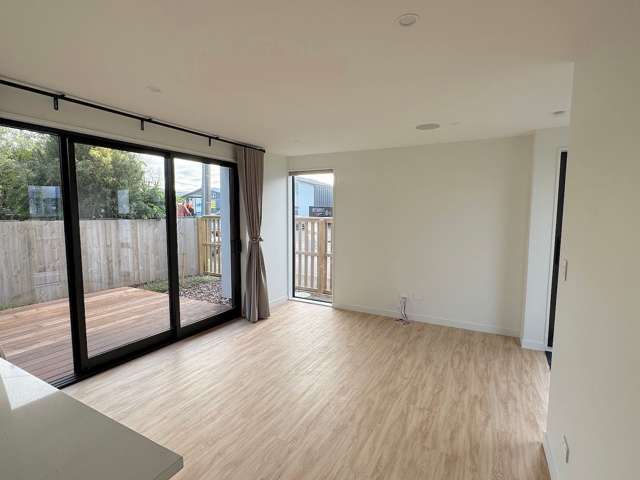 1/5 Clarence Street South Addington_2