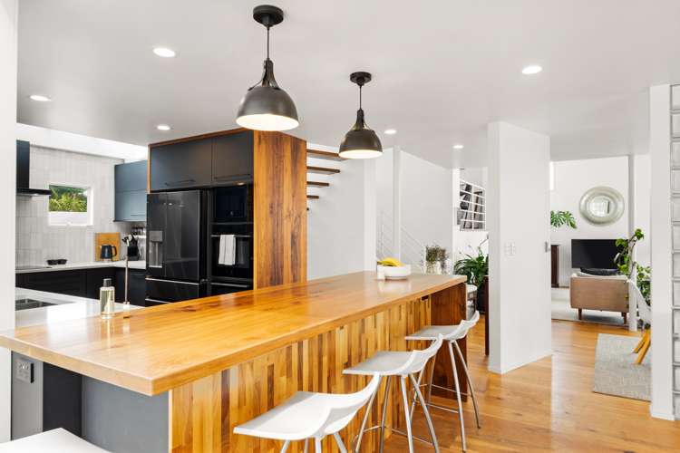 2/14 Hawera Road Kohimarama_13