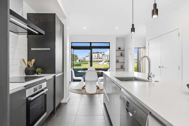 10 Alexander Willis Crescent Hobsonville_4