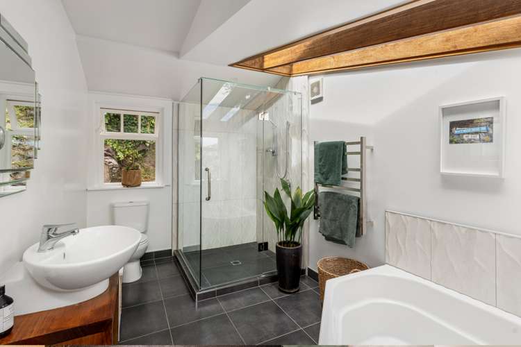 3 Flowers Track Scarborough_14