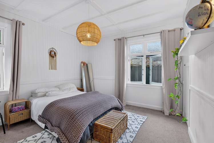8 Harvey Road Bluff Hill_16