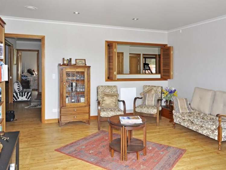 53 Ocean Beach Road Tairua_11