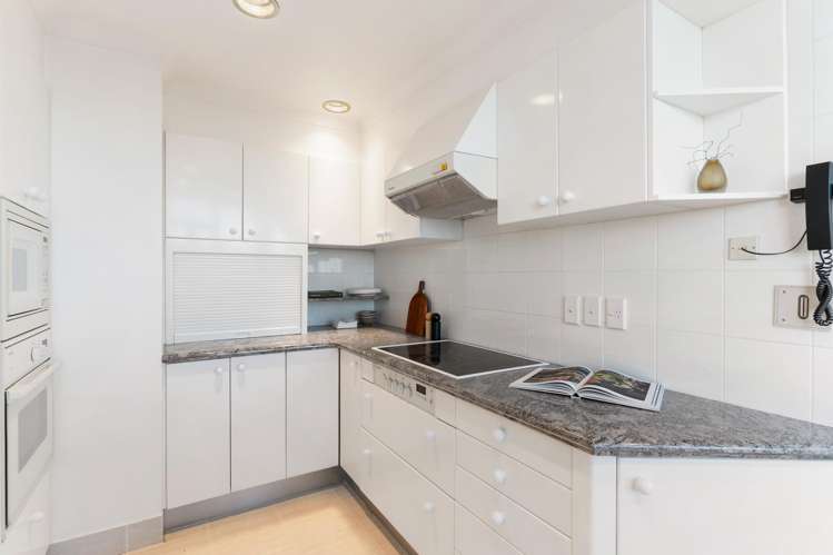 10/10 Shelly Beach Road St Marys Bay_11