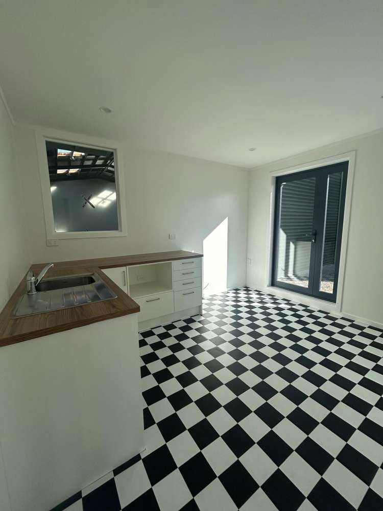 49 Austin Street Onekawa_3