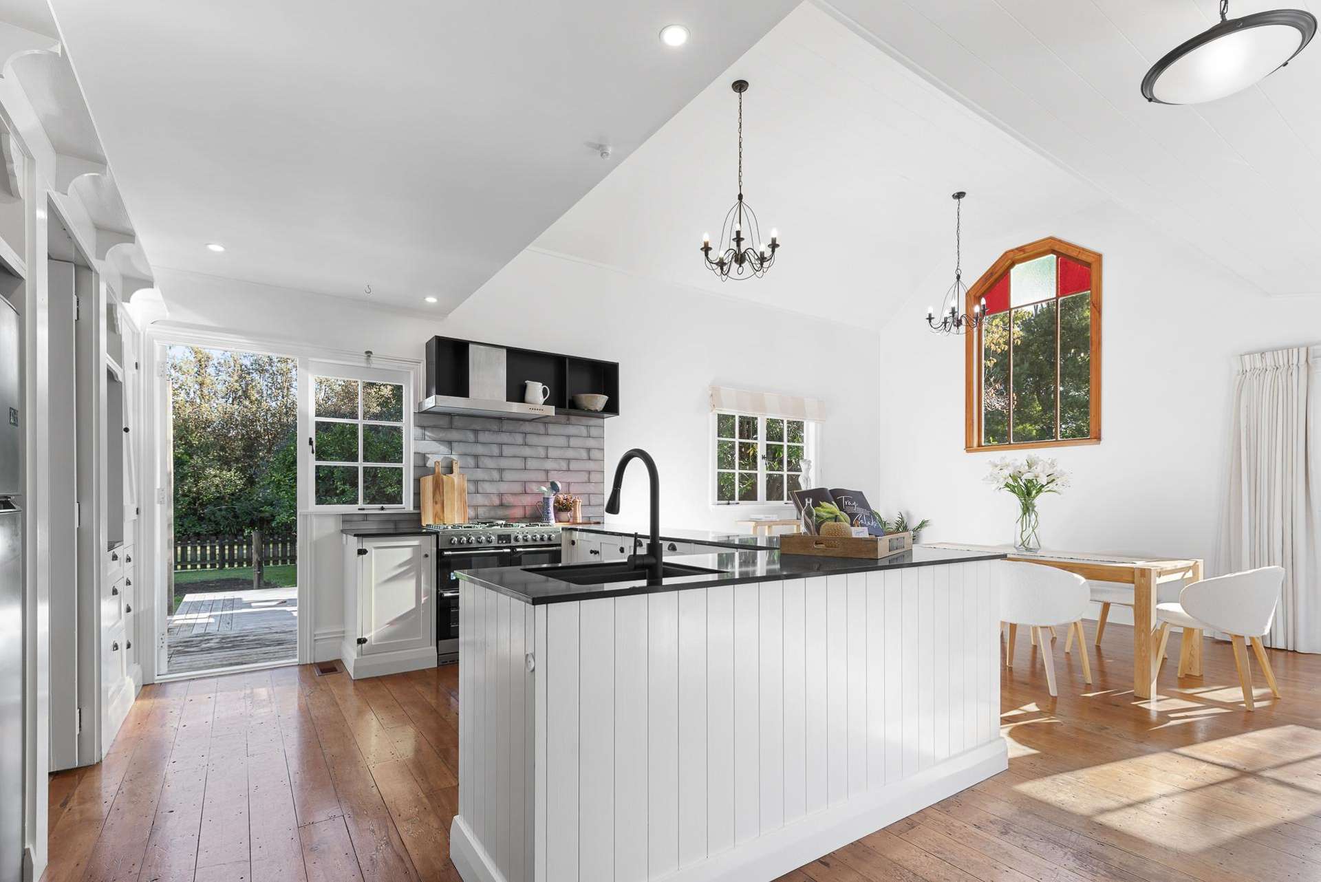 100 Oxford Road Okato_0