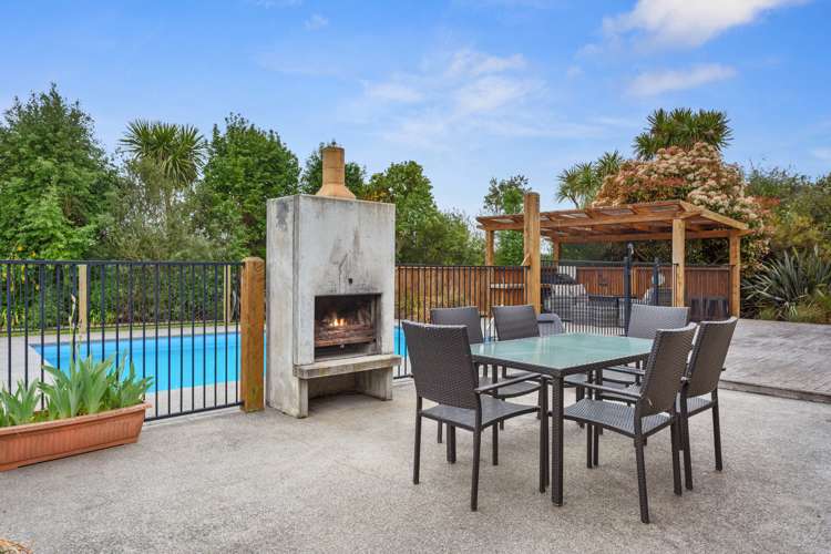 573 Oxford Road Fernside_11