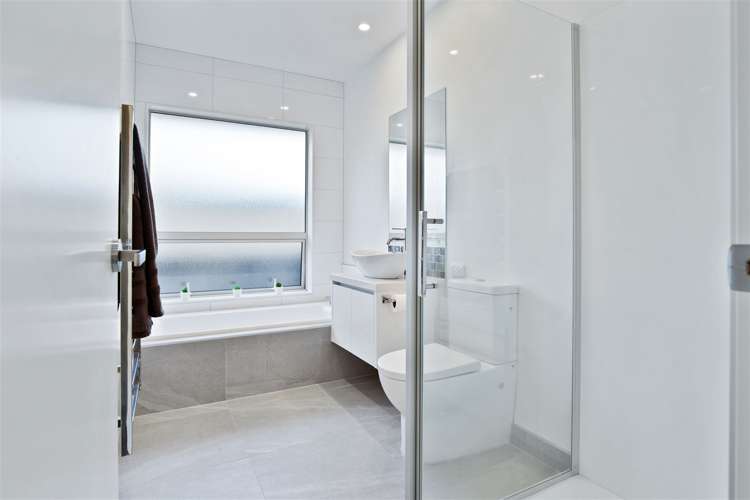 4 Ahutoetoe Road Wainui_25