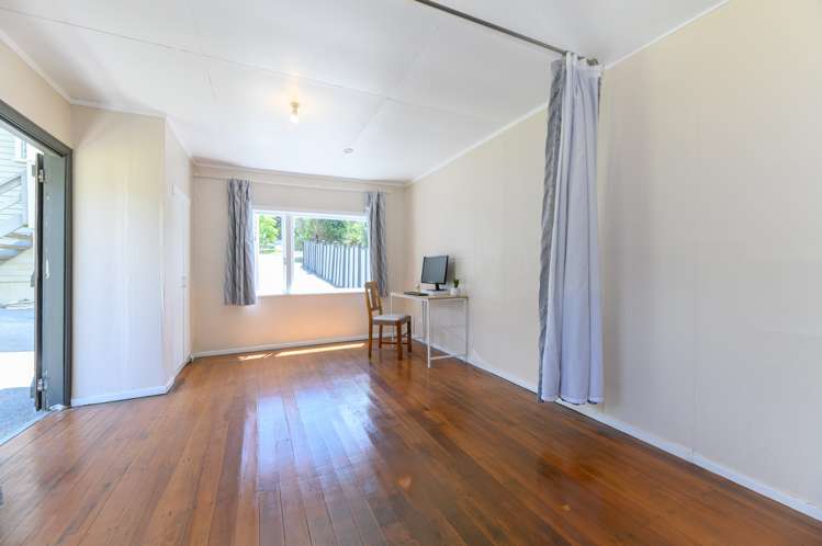 32 South Lynn Road Titirangi_15