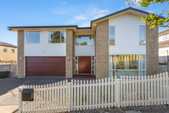 24 Mackay Drive Greenhithe_1