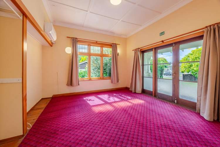 103 Duchess Crescent Mayfair_10