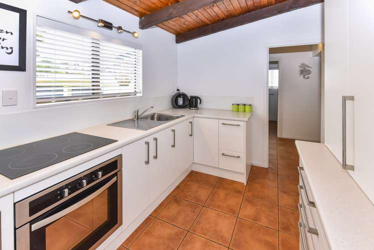 36 Carnoustie Drive Wattle Downs_10