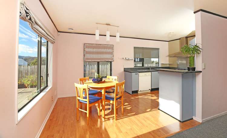 31 Bowes Crescent Strathmore Park_5