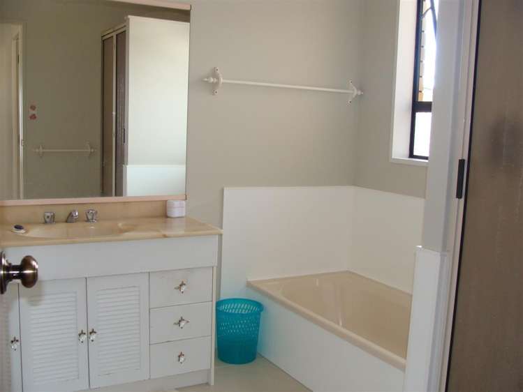 2/478 Devonport Road Tauranga South_9