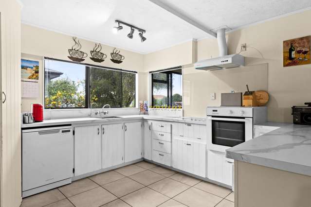 11a Cassino Crescent Onekawa_2