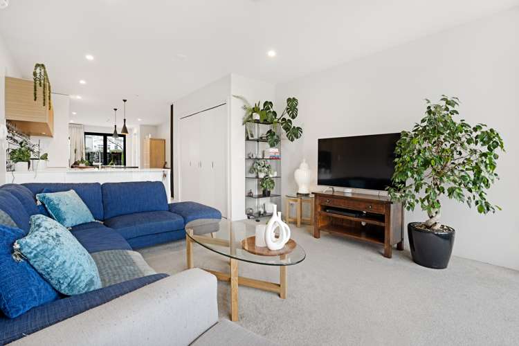 21/4 Stables Lane Silverdale_6