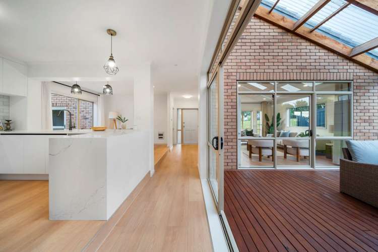 115 Kyle Road Greenhithe_6