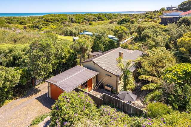 Retreat to Nature in Your Very Own Coastal Cottage