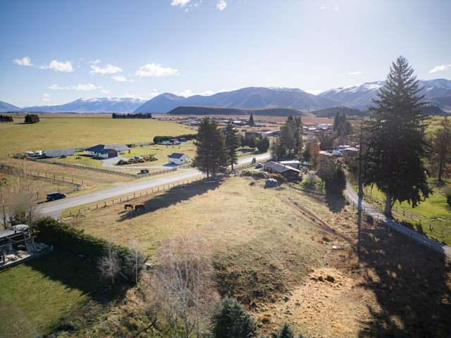 Lifestyle Living on Glen Lyon Road