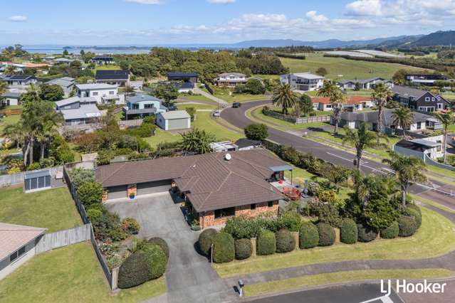 3 Athenree Heights Athenree_1