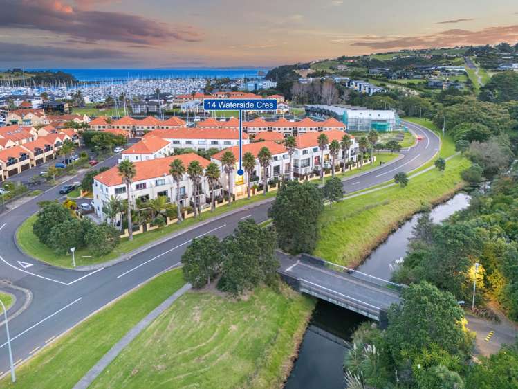14 Waterside Crescent_0