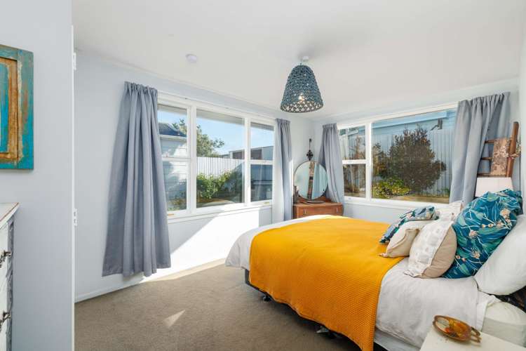 2/42 Pacific Road North New Brighton_7