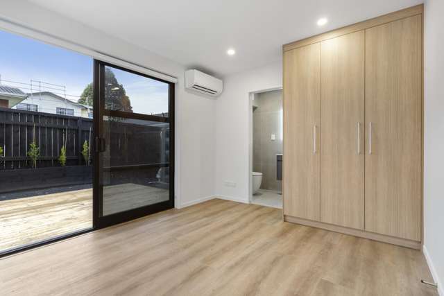 3/3 Wilbur Place Pakuranga_3