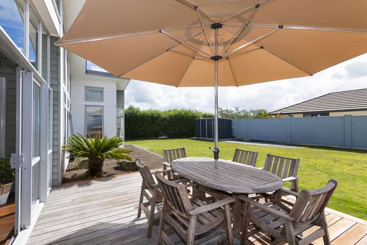 2 Fisher Place Lytton West_21