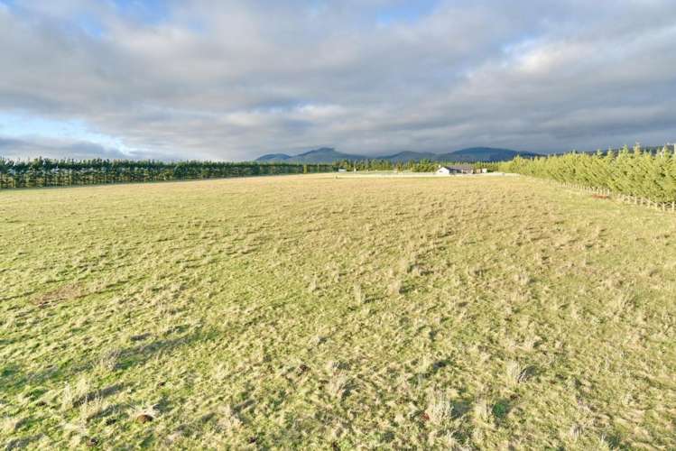 230 Purchas Road Amberley_17