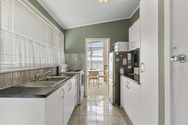 12 Caronia Crescent Lynfield_7