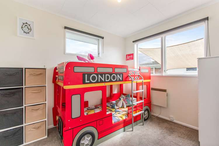 2/73 Hellyers Street Birkdale_12