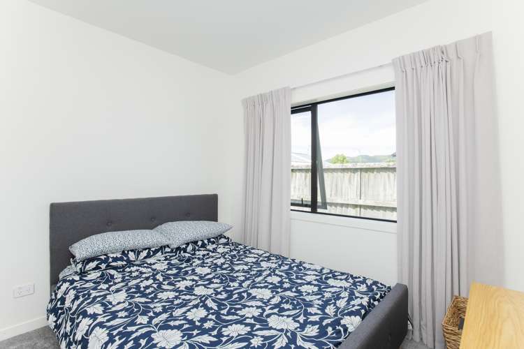 53 Lytton Road Riverdale_13