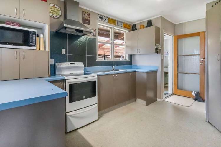 157 Kingswood Road Brookfield_1