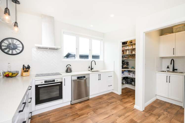 192 Ferguson Street West End_22