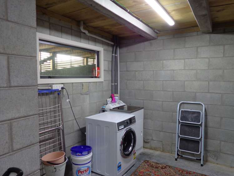 16 Moir Street Balclutha_15