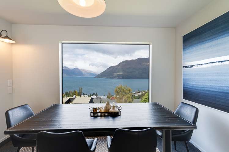 67 Wynyard Crescent Fernhill/Sunshine Bay_0